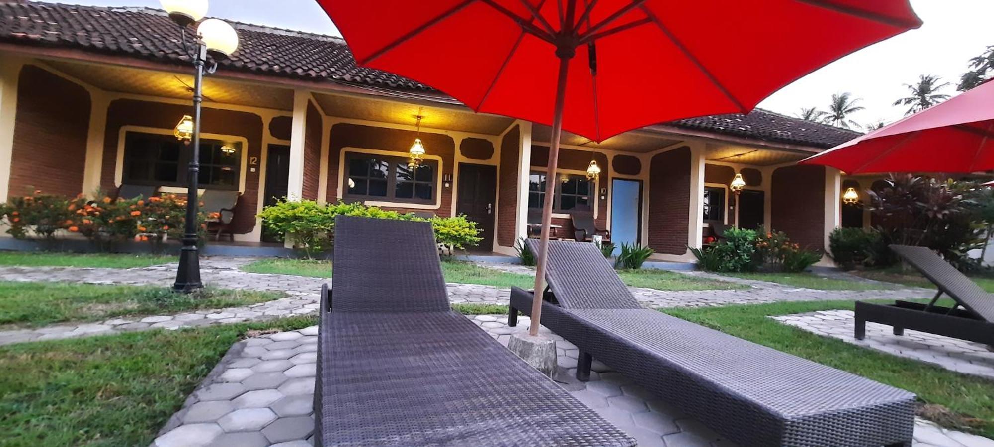 Hotel Besar Bulan Baru - Senggigi Exterior photo